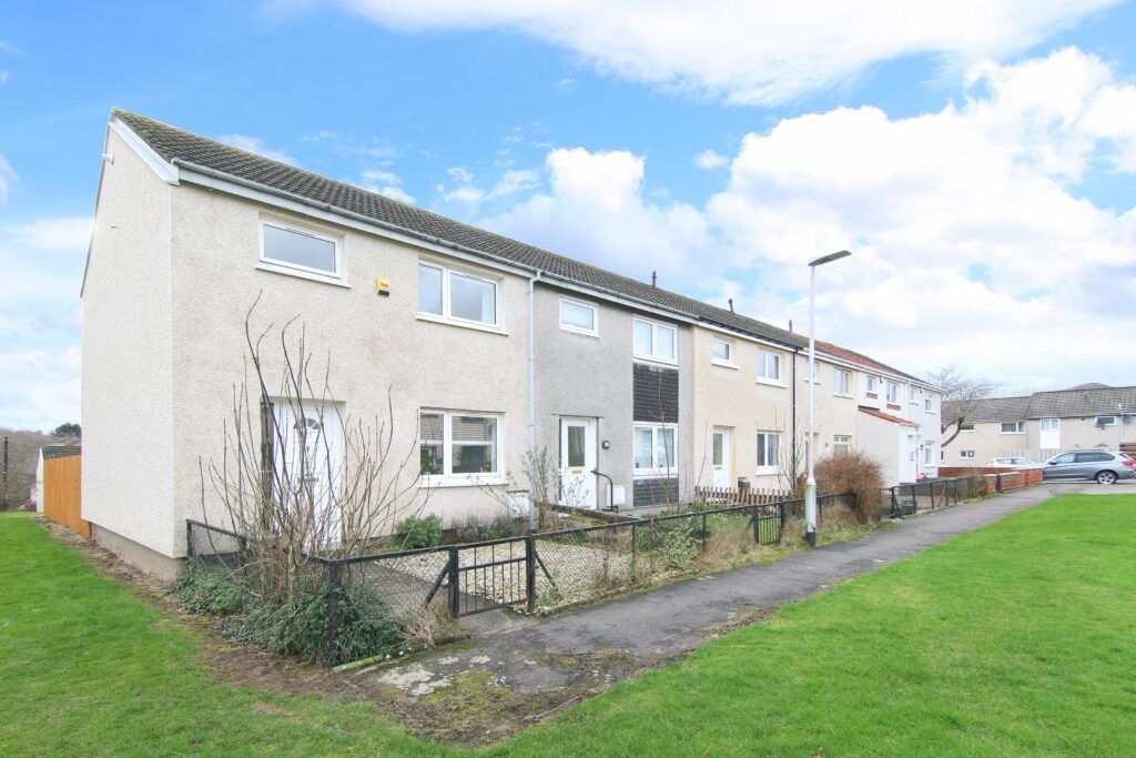 27 Assynt Bank, Penicuik, Midlothian, EH26 8JN