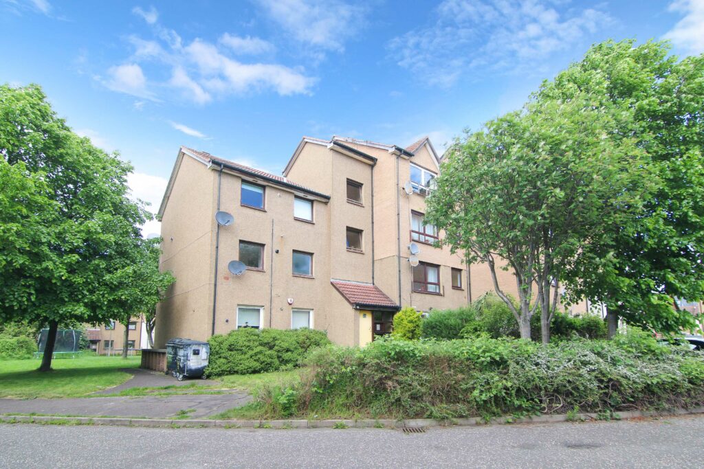 15/4 North Hillhousefield, Edinburgh EH6 4HU