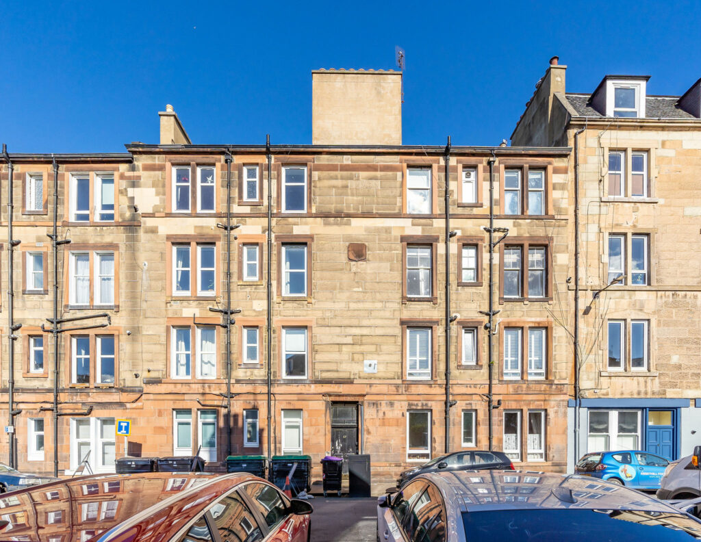 17/2 Rossie Place, Edinburgh, EH7 5SD