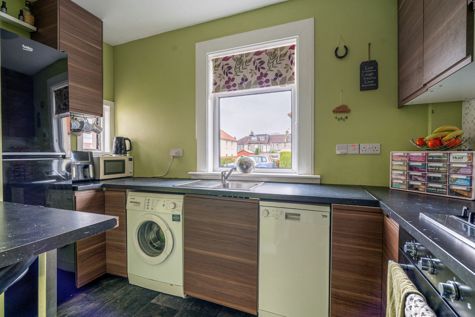 10 Kennington Avenue, Loanhead, EH20 9HZ Monarch Legal