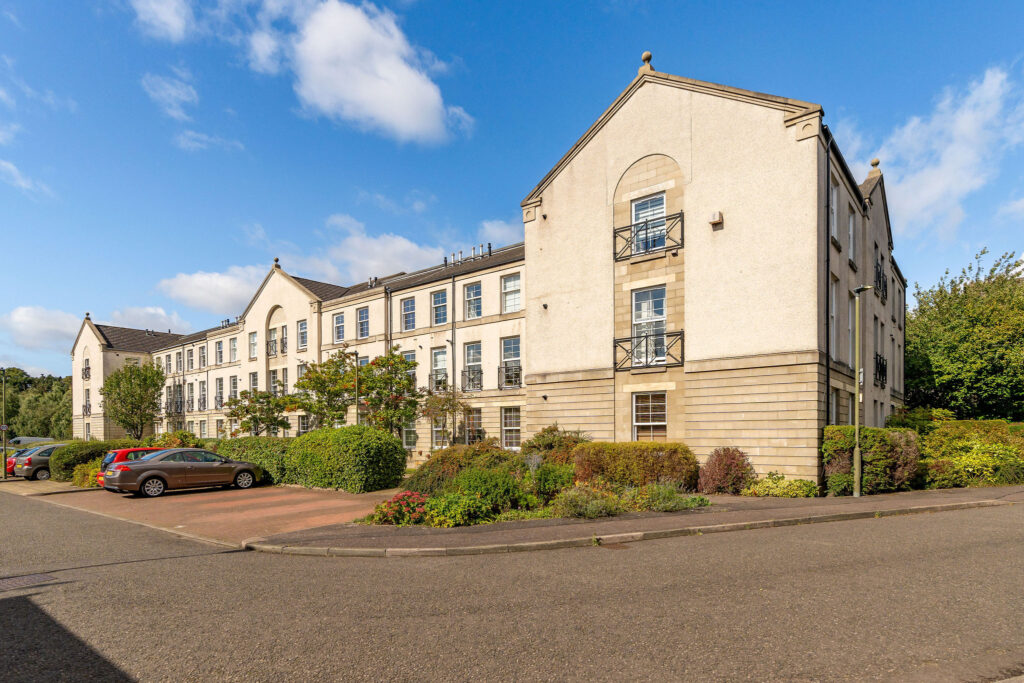 20/1 Grandfield, Edinburgh EH6 4TL