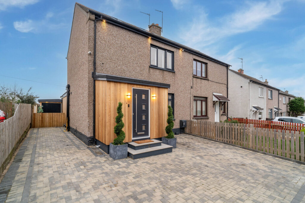 69 Edmonstone Terrace, Danderhall, Dalkeith, EH22 1QF