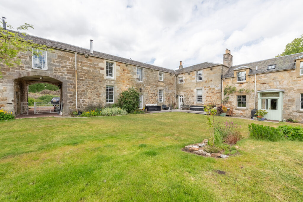 2 Whim Square, West Linton, EH46 7BD