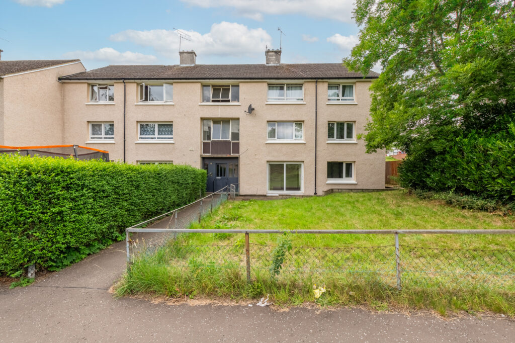 Flat 2, 18 Firrhill Drive, Edinburgh, EH13 9ET