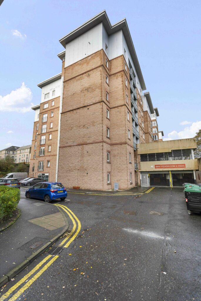 Flat 14, 3 North Pilrig Heights, Bonnington, EH6 5FF