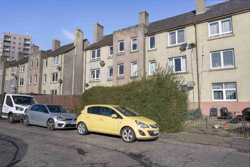 19/2 Loaning Crescent, Edinburgh, EH7 6JR