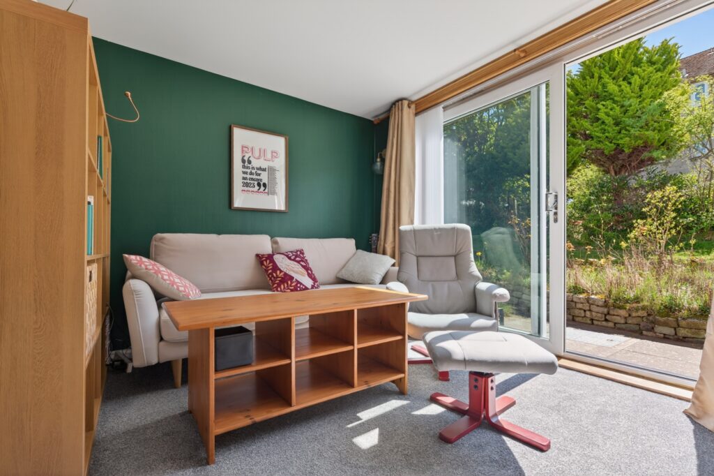 1/2 Oxgangs Street, Edinburgh, EH13 9JX