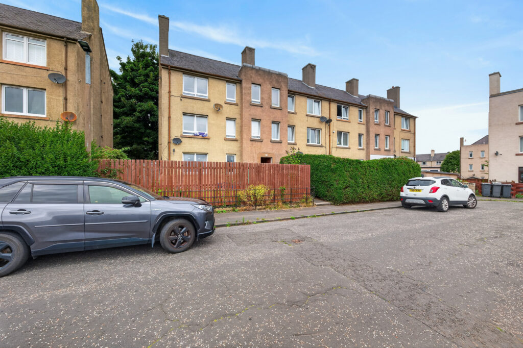 19/2 Loaning Crescent, Edinburgh, EH7 6JR