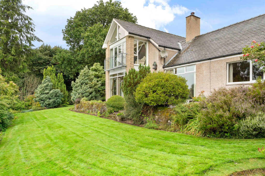 Ochlochy Park, Dunblane, FK15 0DX