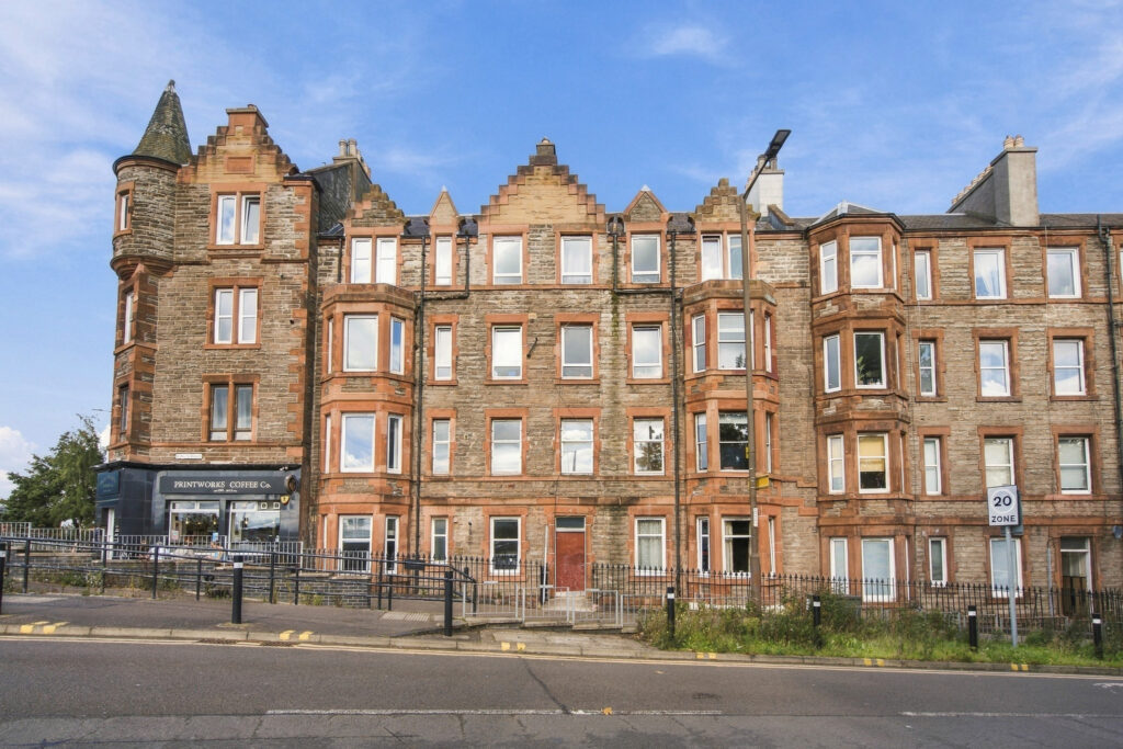 Pf2 4 Kings Road, Portobello, EH15 1EA