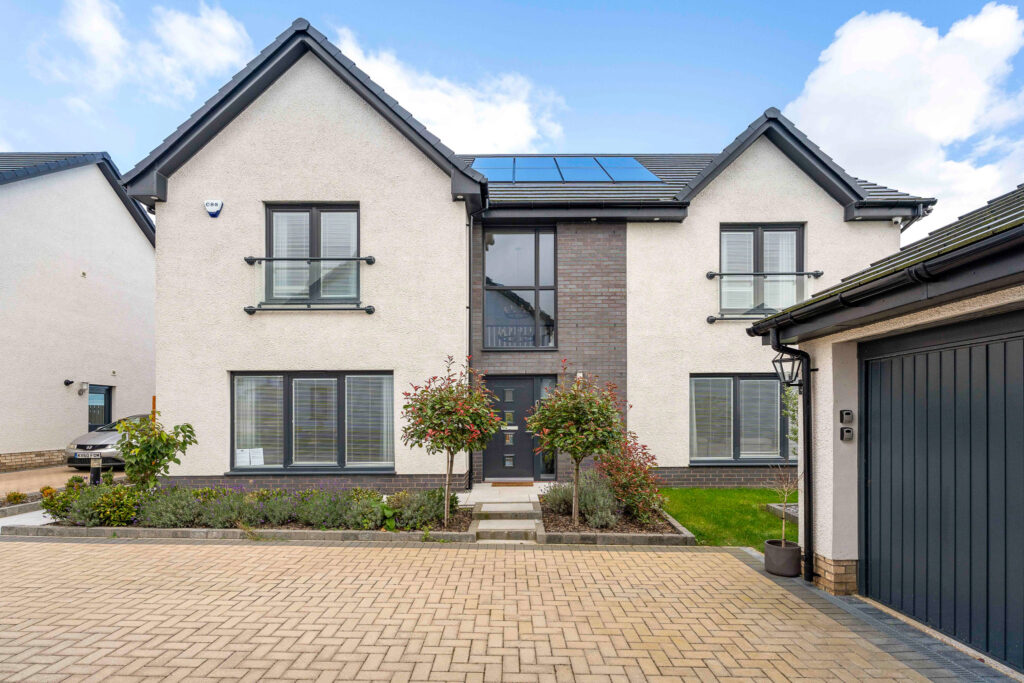 36 Swift Drive, Hamilton, ML3 7GU