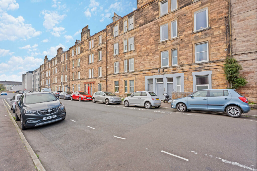 10/10 Moat Terrace, Edinburgh